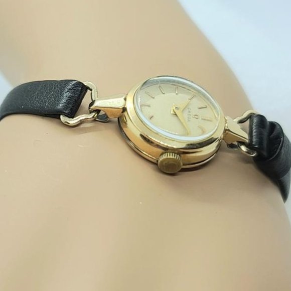 OMEGA  Gold Plated 1950's-1960"S Ladies Vintage 18k Watch - Picture 6 of 13